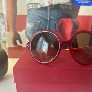 Chloe Red Round Sunglasses